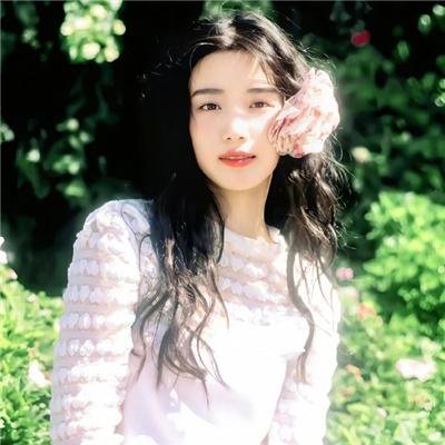 嘲笑的淑女